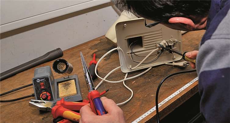 Das Reparatur-Café öffnet wieder am 24. April um 14.30 Uhr seine Pforten im Haus der Familie. Stadt Andernach/Maurer