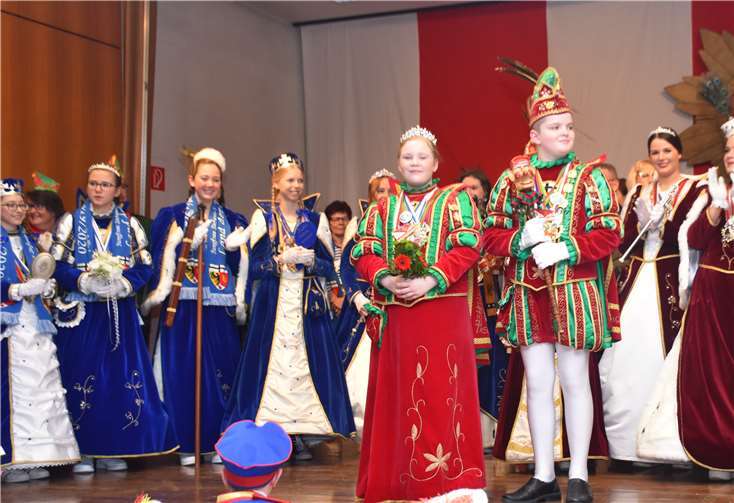 Das Rheinbacher Kinderprinzenpaar Tim I. und Hanna I. werden in diesem Jahr das närrische Volk alleine regieren.