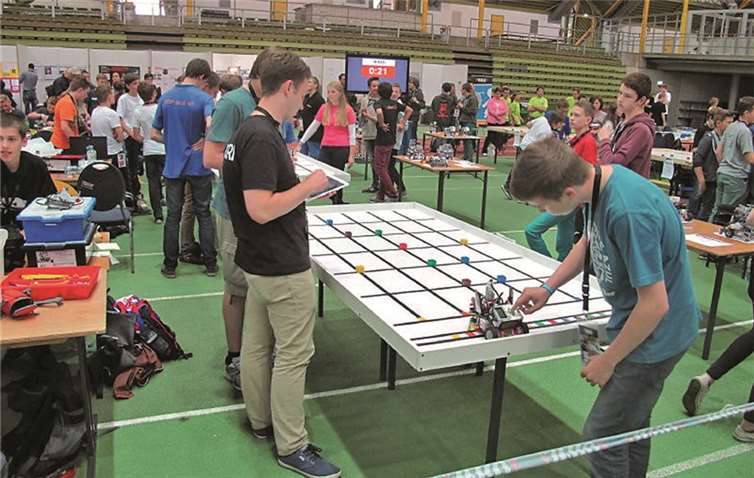 Das Robotik-Team belegte einen beachtlichen 10. Platz.privat