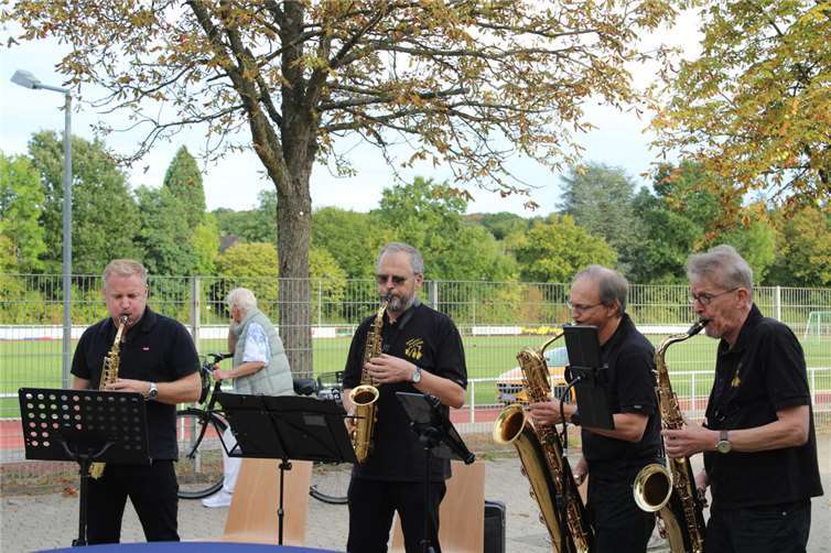 Das Saxophon-Ensemble Bonn sorgte für die musikalische Begleitung.