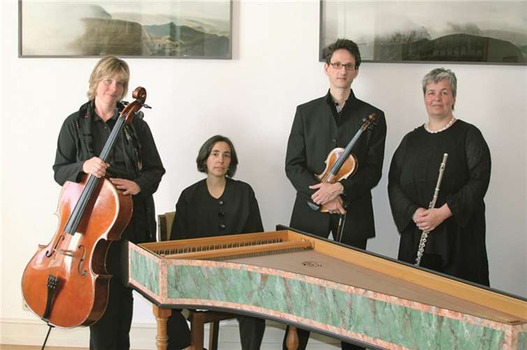 Das Schaffrath-Trio mit Beate Bareis (Querflöte), Ingmar Meißner (Violine, Viola) und Ulrike Tiedemann (Violoncello).privat