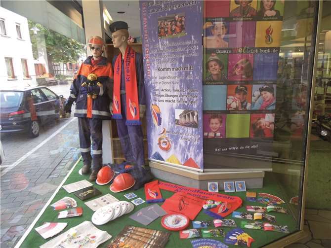 Das Schaufenster von Spielwaren Sauer in Sinzig.Dieter Ferres