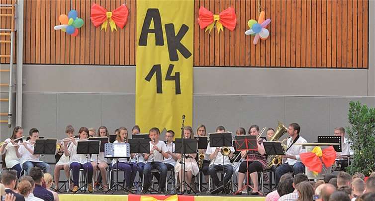 Das Schulorchester sorgte für den musikalischen Rahmen bei der Abschlussfeier. privat