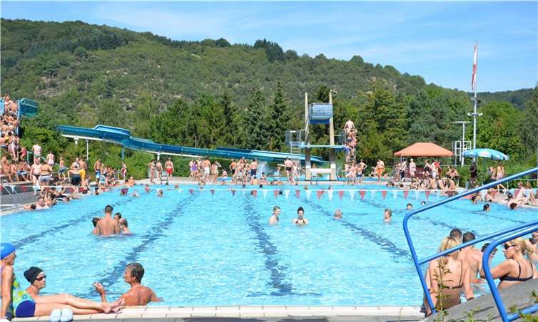 Das Schwimmbad in Remagen.  Foto: Stadt Remagen