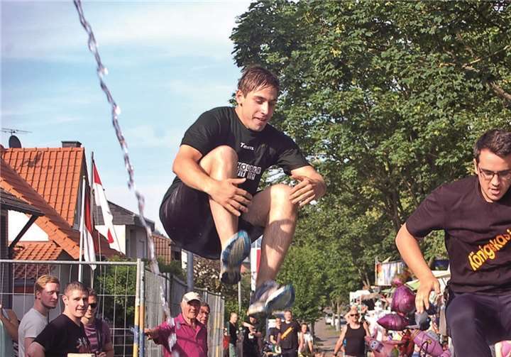 Das Schwimmbad war der absolute Zuschauermagnet.RÜ