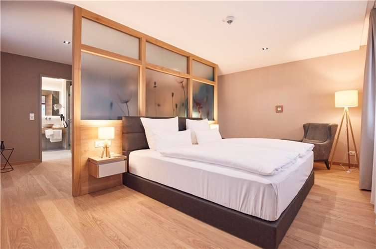 Das Seehotel verfügt nun über frisch renovierte, modern gestaltete Zimmer.