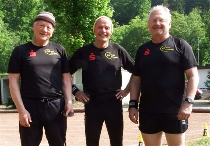 Das „Senioren-Werfer-Trio“ blickt auf ein sehr erfolgreiches Jahr zurück: v.li. Wolfgang Geyer, Wolfgang Kownatka und Torsten Lange.privat