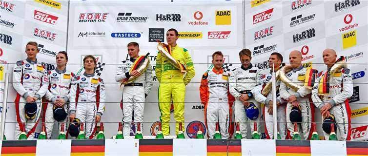 Das Siegerpodium beim 51. Barbarossapreis.