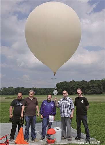 „Unkel“ startete von Kamen aus ins erdnahe Weltall