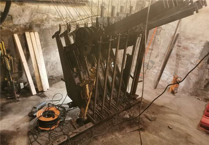 Das Spannwerk des historischen Stellwerks im Bahnhof von Ransbach-Baumbach musste komplett überarbeitet und saniert werden.Fotos: privat