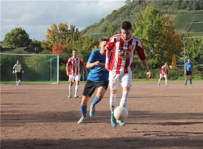 Das Spiel auf dem Heimersheimer Ascheplatz wurde erst in der Nachspielzeit entschieden.Foto: SV Kripp