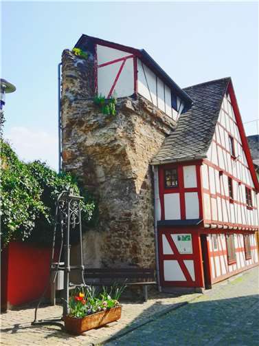 Das Stadtmauerhäuschen zeigt das Leben in Lahnstein von vor 100 Jahren.