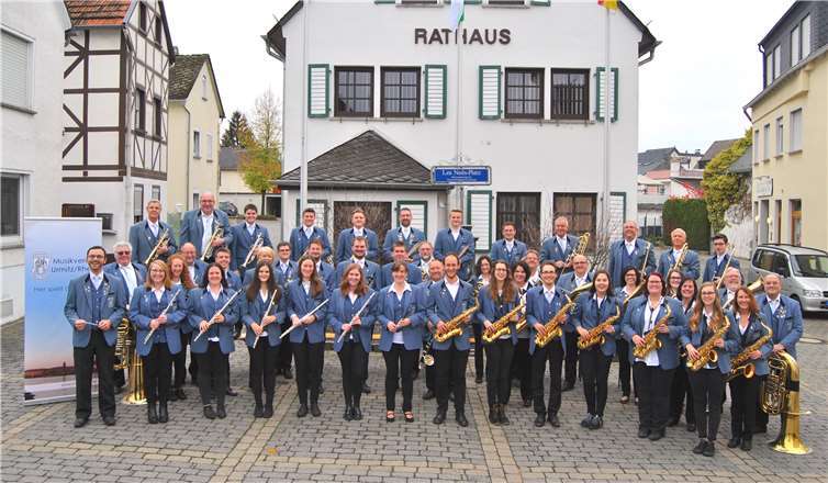 Das Stammorchester des Musikvereins Urmitz-Rhein e.V.  Jochen Both