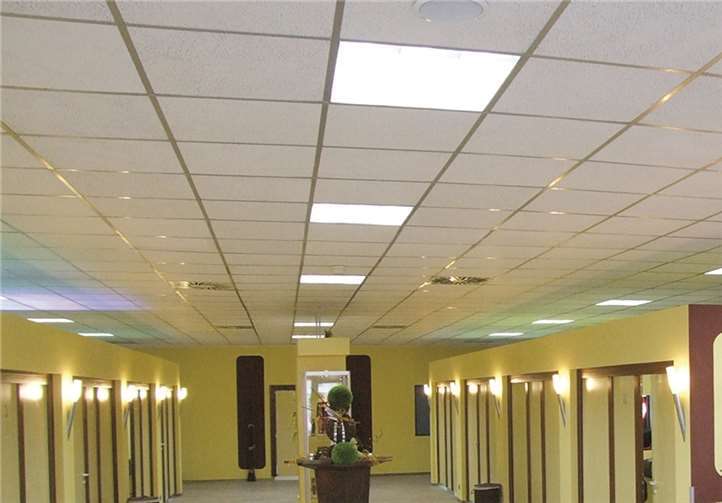 Das Sunday Sonnenstudio ist jetzt in neuen Räumlichkeiten zu finden.WAMFO.DE