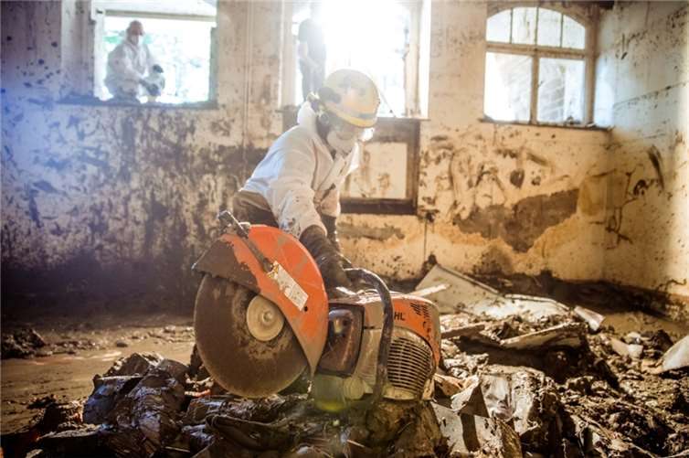 Das THW war mit Einsatzkräften und schwerem Gerät in den Flutgebieten unterwegs. Foto: THW