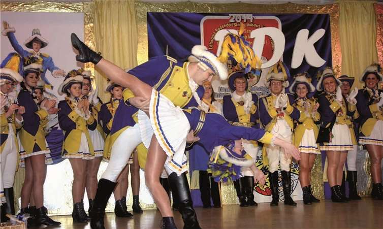 Das Tanzpaar der Närrischen Buben zeigte sein Können.