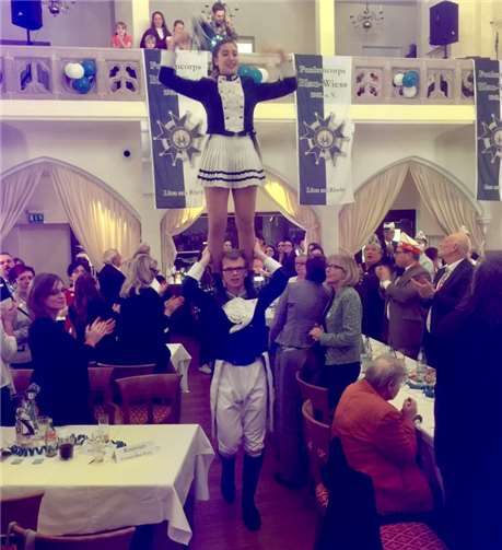 Das Tanzpaar des Funkencorps, Maria Di Prima und Niklas Brockhaus, legte einen umjubelten Auftritt hin.