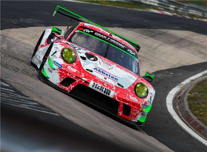 Das Team Frikadelli Racing feierte einen Doppelsieg. Foto: Jan Brucke/VLN