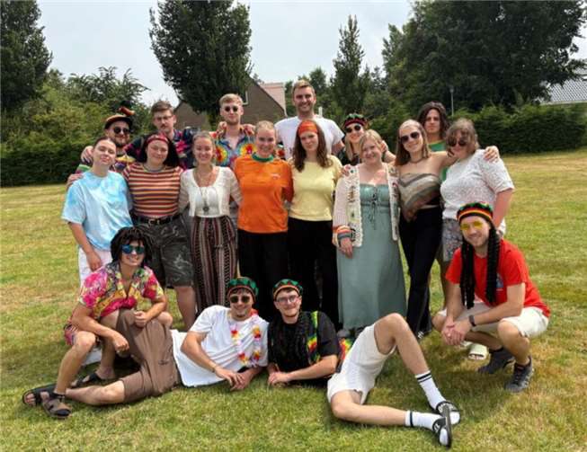 Ameland-Freizeit: Musikalischer Hit des Jahres begeistert 65 Kinder Das Team Reggae.