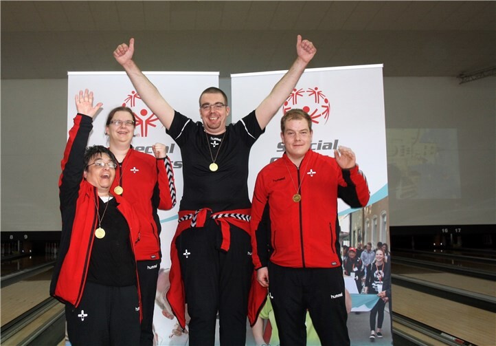 Das Team der Barmherzigen Brüder aus Saffig freut sich über die Goldmedaille im Mixed-Teamwettbewerb der Gruppe 3.