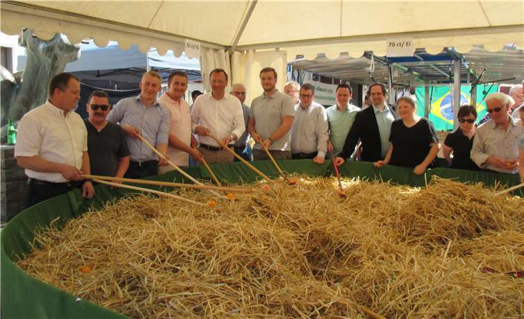 Das Team der CDU Kobern-Gondorf und Freunde: Jörg Johann, Jupp Klasen, Maternus Dötsch, Hendrik Reif, MdB Josef Oster (Koblenz), Christian Schuth (Brey), Patrick Schaden (Lehmen), Sebastian Schwunn, Ingo Dominik, Annemie Puth.Foto: privat