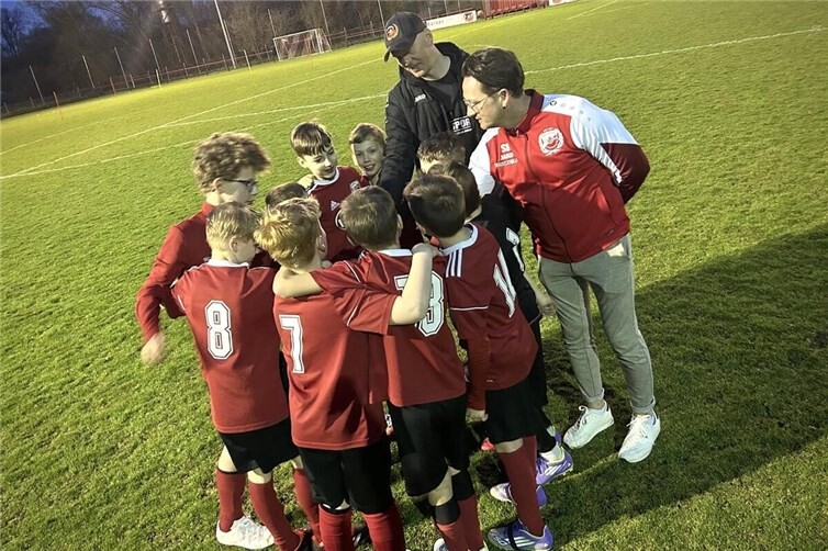 Das Team der E1 nach dem gewonnen Spiel.