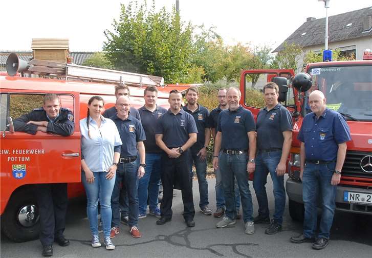 Das Team der Feuerwehr Oberdreis mit Wehrführer Peter Reusch hatte amSonntag zum alle zwei Jahre stattfindenden Feuerwehrfest eingeladen. Fotos: KER