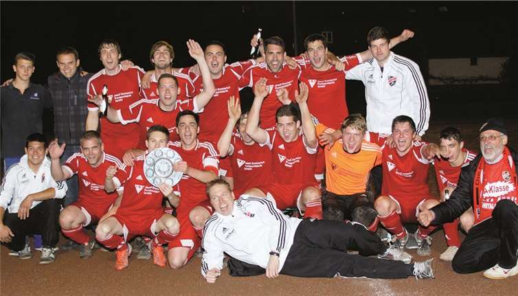 Das Team der SG-Ahrtal steigt in die A-Klasse auf privat