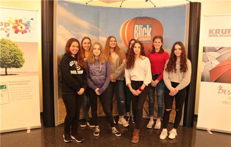 Das Team der Schülerzeitung der IGS Remagen war zu Besuch im Krupp Verlag. Fotos: IGS Remagen