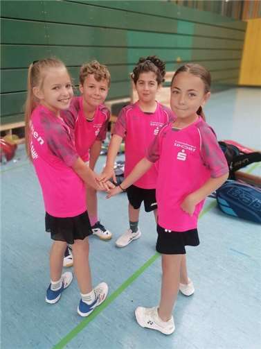 Das Team der U12 mit besonderem Mannschaftsgeist.  Foto: Christina Schweighöfer