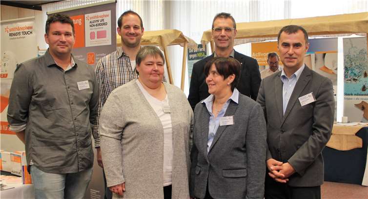 Das Team der Wundmanager und Experten des Krankenhauses Maria Hilf informierten beim Wundtag Betroffene und Interessierte über chronische Wunden und deren Behandlungsmöglichkeiten. Privat