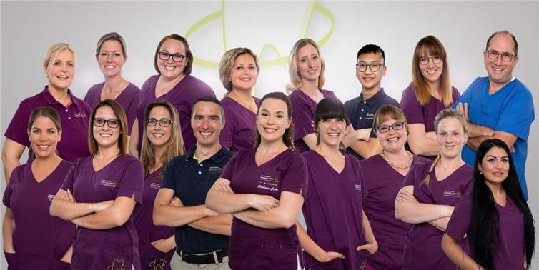 Das Team der Zahnarztpraxis Stephanie Cabot ist auch in der Lage, Patienten in Vollnarkose oder mit leichter Sedierung zu behandeln.Fotos: JOST