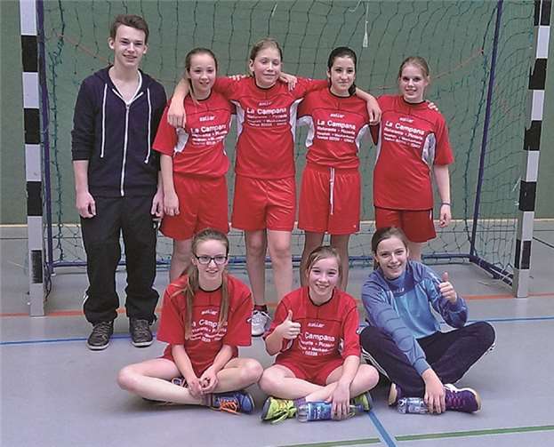 Das Team der weiblichen C-Juniorinnen von Rot Weiß Merl blieb trotz nachlassender Kräfte vorn. privat