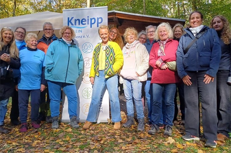 Das Team des Kneipp-Verein Koblenz mit der Moderatorin Anna-Lena Dörr.