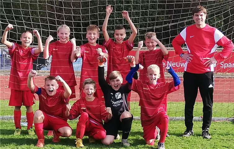 Das Team mit Benedikt Herbst, Felix Kapelle, Mika Hellenbrand, Paul Kopietz, Nick Podehl, Kira Mehnert, Jonas Kniesche, Sam Pauz und Marlon Winter zeigte viel Spielfreude und vor allem Siegeswillen.Foto: privat