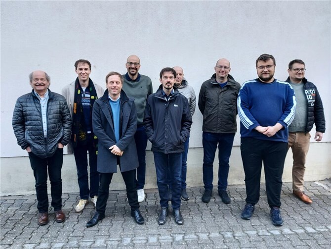 Das Team um Mannschaftsführer Peter Noras steigt in die 1. Schachbundesliga auf.Foto: privat