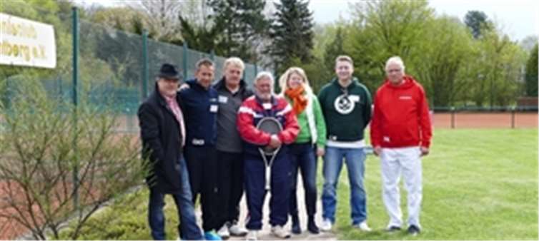 Das Team: v.l. Klaus Linden, Marcus Luhmer, Uwe Weber, Horst Dietl, Ursula Knauer, Lutz Neukirchen und Paul KadowCEW