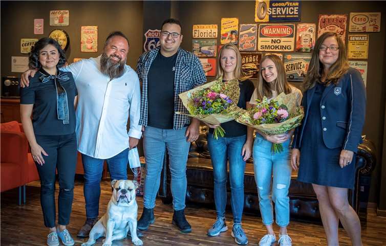 Das Team von Autoservice Puya. Foto: www.BR-CM.de ( Creative Moments )