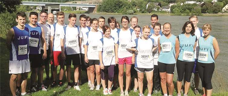 Das Teilnehmerteam der BBS Mayen am Münz Firmenlauf in Koblenz. privat