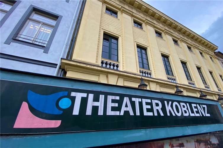 Das Theater Koblenz zählt zu den Kultureinrichtungen, die ab Freitag, 28. Mai, öffnen dürfen. Das Stadttheater nutzt die Möglichkeit und startet am Sonntag, 30. Mai, wieder mit dem Spielbetrieb. Foto:  Stadt Koblenz/Egenolf