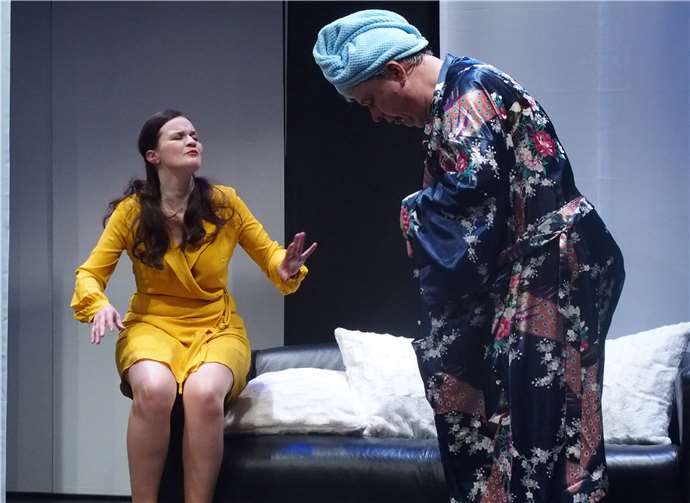 Das Theater Lahnstein spielt das Stück „Der Mann, der sich nicht traut“.Foto: Stadtverwaltung Lahnstein