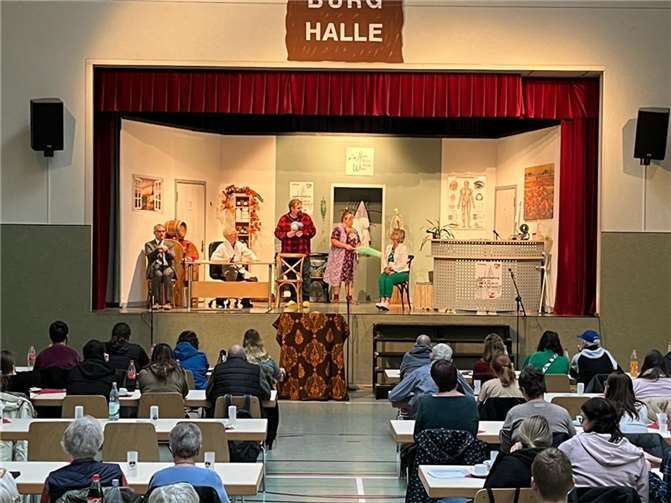 Das Theaterstück „Der Heiler von Klieburg“ der Theatergruppe Lampenfieber erwies sich in diesem Jahr als großer Erfolg.  Foto: privat