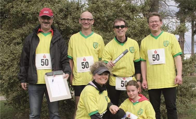 Das Traditionsteam 1973/74 des PJG Ahrweiler freut sich über eine erfolgreiche Teilnahme an der neunten Ahrkreisstaffel. privat