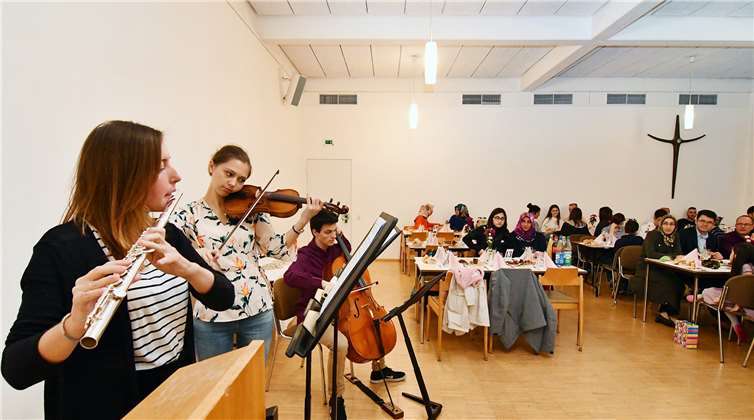 Das „Trio Con Trio“ sorgte für einen ansprechenden musikalischen Rahmen. Foto: RASCH