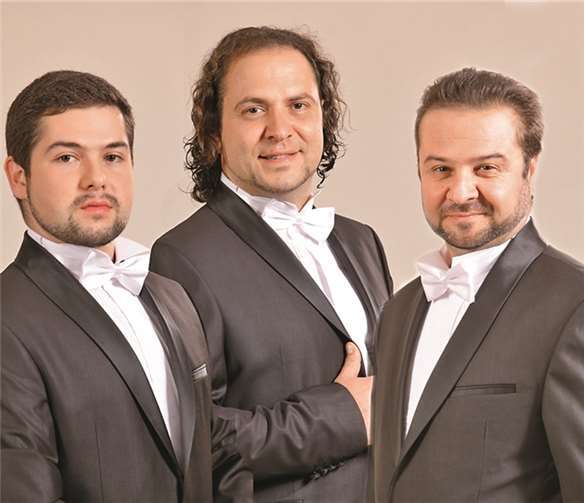 Das Trio wird das Publikum mit geistlichen und weltlichen Liedern begeistern. privat