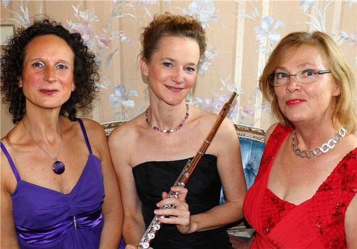 Das Tschida -Ensemble. Privat