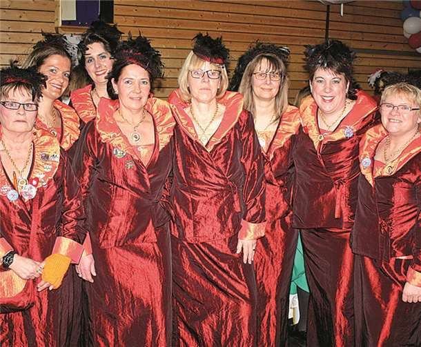 Das Unkeler Jubiläums-Damenkomitee Herzblättchen. DL