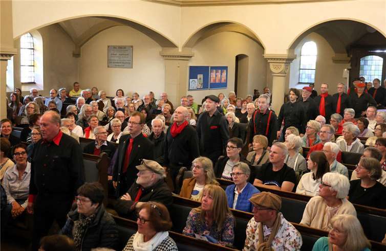 Das Vokalensemble Hammerstein verzaubert Publikum in Rengsdorf.Foto: Jörg Niebergall