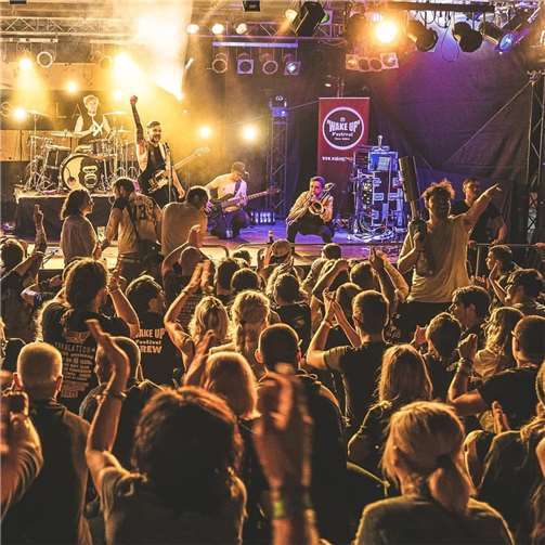 Das „WAKE UP“ Festival 2024 verspricht wieder jede Menge Musik und beste Stimmung.  Foto: Musik- und Kulturverein Puderbacher Land e.V.