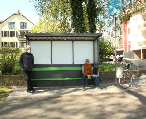 Das Wartehäuschen erstrahlt im neuen Glanz. Foto: privat